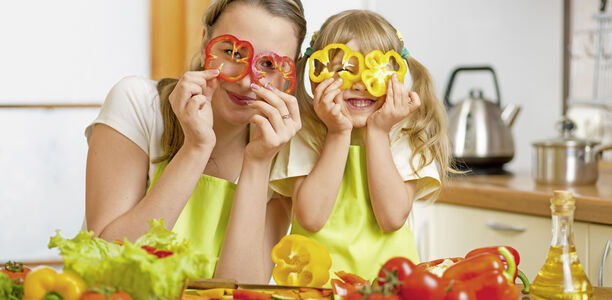 Bild: © Oksana Kuzmina - Fotolia Bild zu Kinder- und Jugenarztpraxen - Versorgung vegan lebender Familien