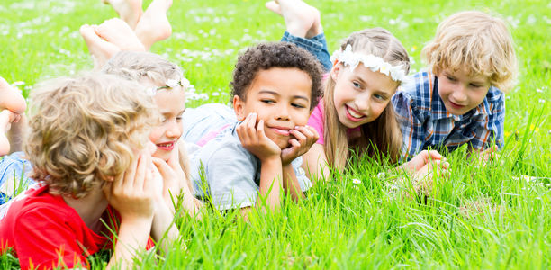 Bild: © drubig-photo - Fotolia Bild zu Prävention - Sozialer Status, Gesundheit und Entwicklung von Kindern