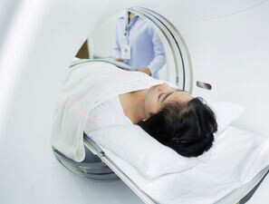Bild zu Studie - Krebs bei Kindern durch CT-Untersuchungen?
