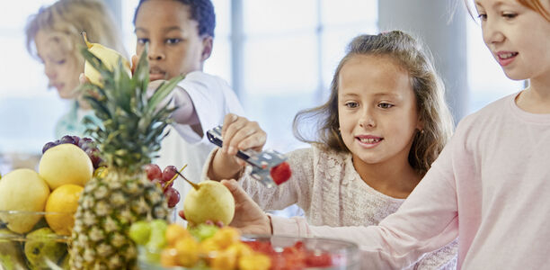 Bild zu Kitas und Schulen im Fokus - Ernährungsstrategie der Bundesregierung
