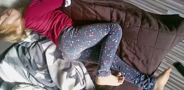 Bild zu Der diagnostische Blick - 10-jähriges Mädchen mit rezidivierenden abendlichen Beinschmerzen