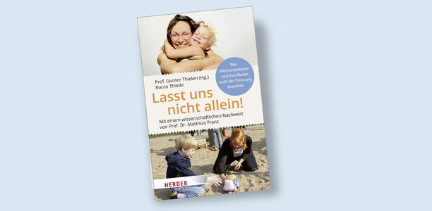 Bild zu Buchrezension - Lasst uns nicht allein!