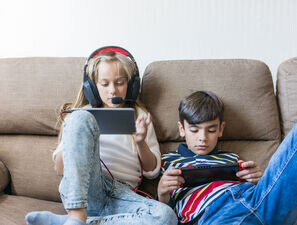 Bild zu Digitalisierung - So verändert sich die Gesundheit von Schulkindern 