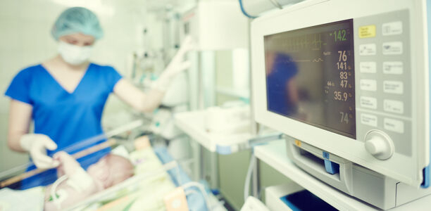 Bild: Kadmy – stock.adobe.com Bild zu Neonatologie - Ausbruchsmanagement von multiresistenten Erregern