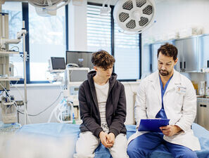 Bild zu Stärkung der Transition - Pädiater dürfen bald bis zum vollen 21. Lebensjahr behandeln