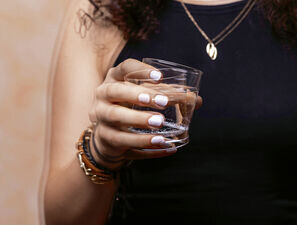 Bild zu Der diagnostische Blick - 15-Jährige mit Dystonie und Verdacht auf zerebralen Krampfanfall