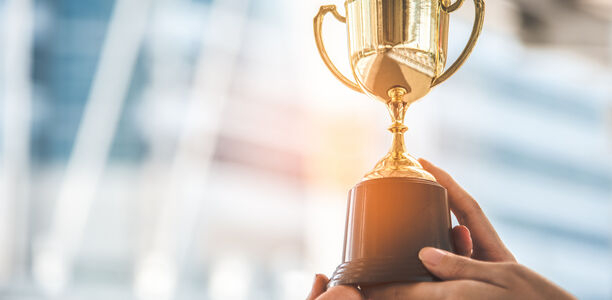 Bild zu Zweiter Posterpreis der DGSPJ - Gewichtsdiskriminierung und die Folgen für die Adipositastherapie